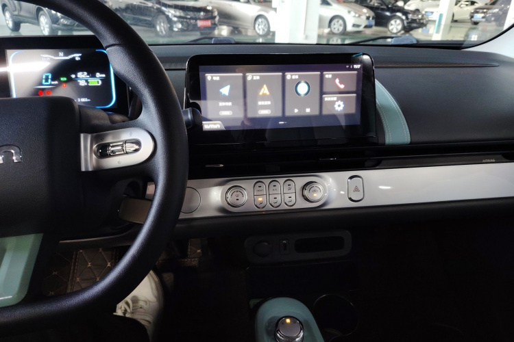 长安启源 长安Lumin 2022款 210km 香甜款中控内饰12