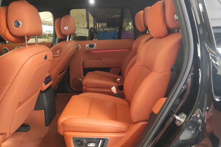 理想汽车 理想L9 2025款 Pro 智能焕新版中控内饰21