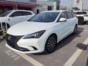 长安 逸动 2019款 蓝鲸版 280T GDI DCT极速型