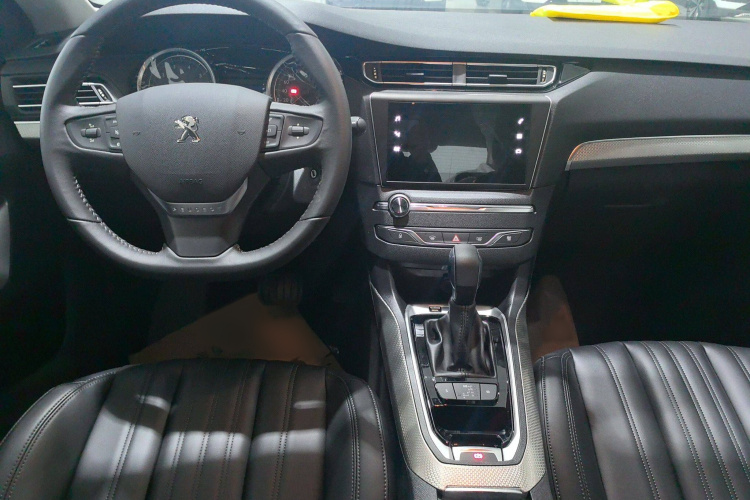 标致408 2020款 360THP 十周年质臻版中控内饰7003