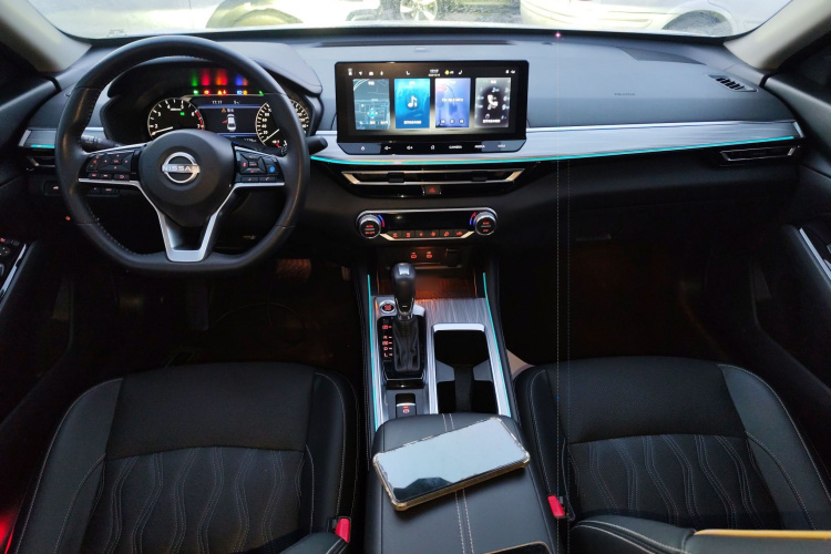 日产 天籁 2022款 2.0T XL 进享版中控内饰12