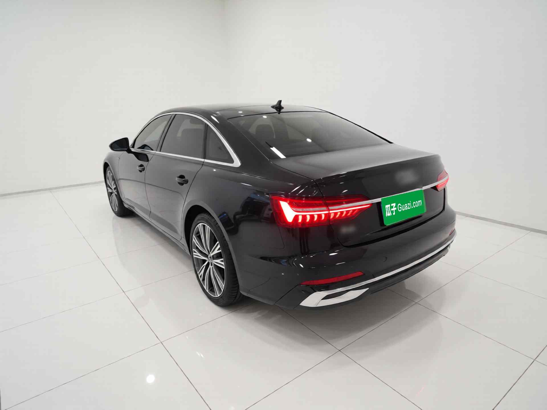 奥迪A6L 2024款 55 TFSI quattro 尊享动感型(3)