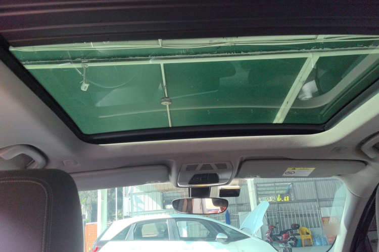 宝马X1 2021款 改款 sDrive25Li 领先型中控内饰22