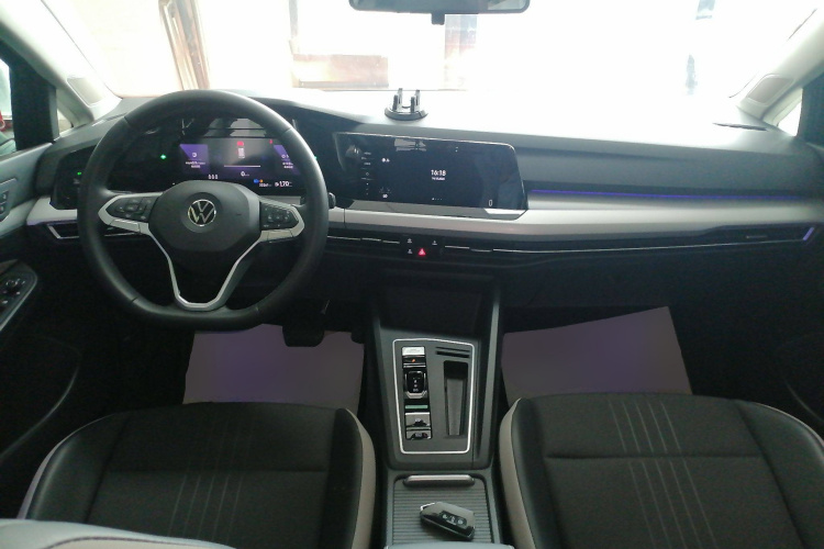 大众 高尔夫 2023款 280TSI DSG Pro中控内饰12