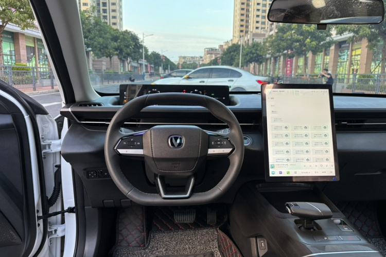 长安 逸动 2024款 1.5T GDI自动 尊贵型中控内饰7005