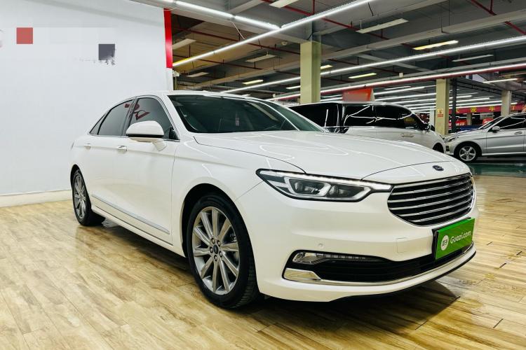 福特 金牛座 2019款 EcoBoost 245 尊享版车身外观6002