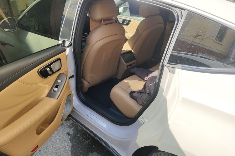 飞凡汽车 飞凡F7 2023款 进阶版中控内饰21