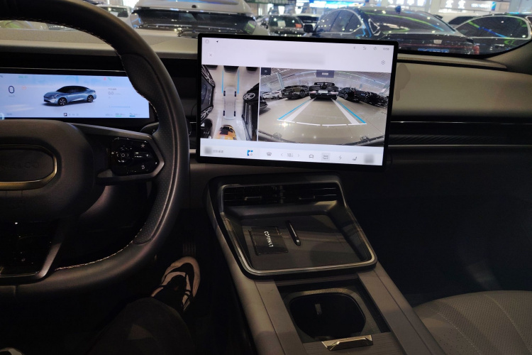 领克07 2024款 EM-P 126长续航 Ultra中控内饰12