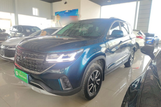 东风风行 风行T5 2022款 盛世款 1.5T 自动逐梦版五座