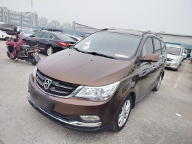 宝骏730 2016款 1.5L 手动舒适型 7座 国V