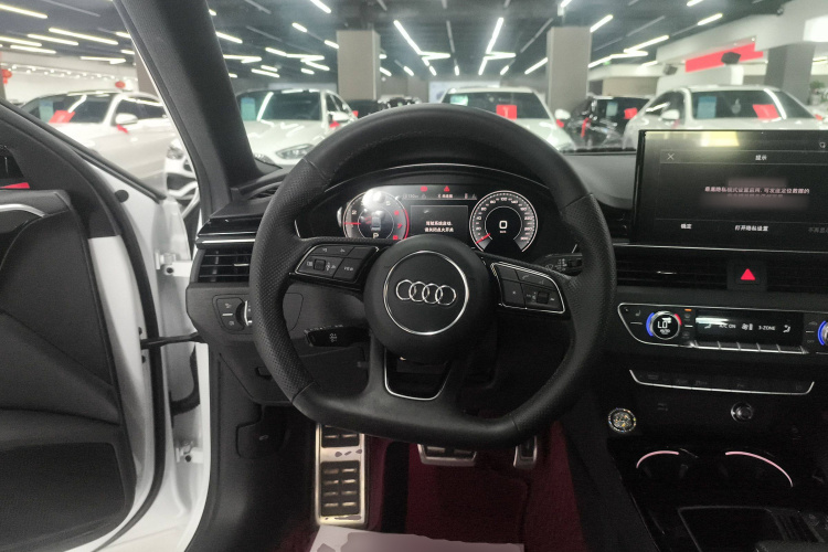奥迪A4L 2024款 40 TFSI 豪华动感型局部细节13