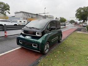 宝骏KiWi EV 2022款 设计师轻享版 三元锂