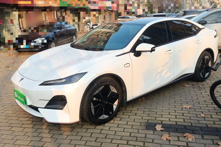 深蓝汽车 深蓝SL03 2022款 1.5L 1200增程版车身外观4