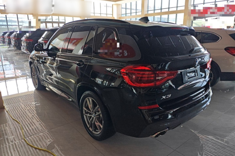 宝马X3 2020款  xDrive28i M运动套装车身外观6009