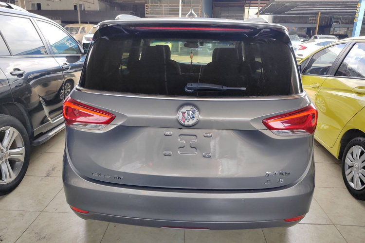 别克GL6 2019款 18T 6座互联豪华型 国V车身外观6