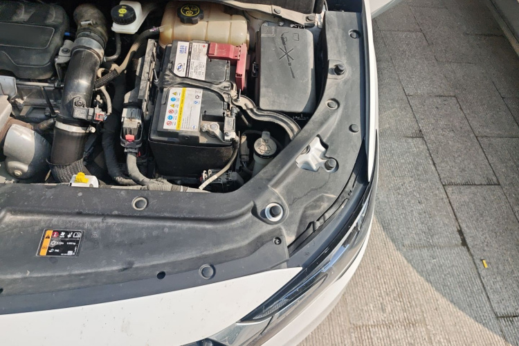 别克GL6 2021款 323T 轻混动互联豪华型局部细节9007