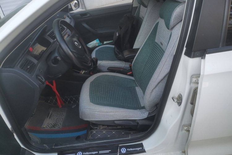 大众 桑塔纳 2021款 1.5L 手动风尚版中控内饰19