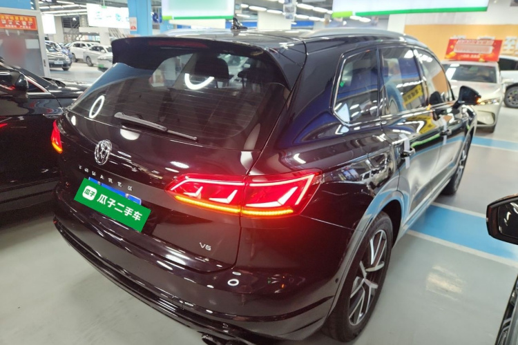 大众 途锐 2020款 3.0TSI 锐享版 国VI车身外观7