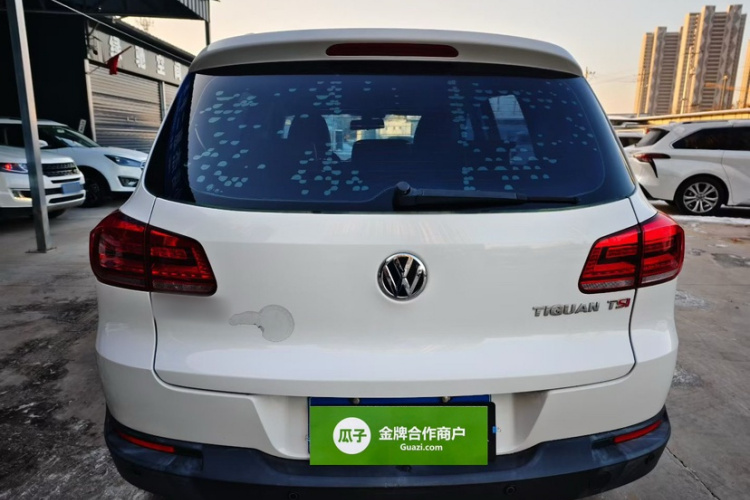 大众 途观 2015款 1.8TSI 自动两驱舒适版车身外观6006