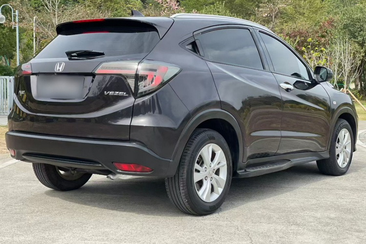 本田 缤智 2017款 1.5L CVT两驱舒适型车身外观6005