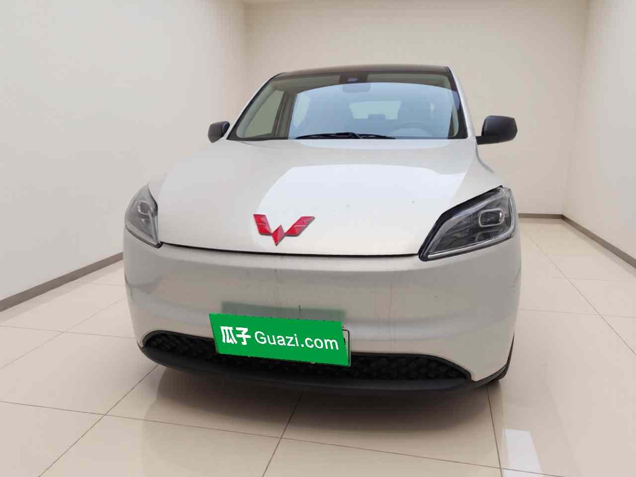 五菱汽车 五菱宏光新能源 2024款 纯电版 300KM 标准型(1)
