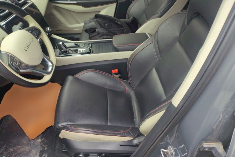 领克02 2020款 1.5T DCT两驱耀Pro版中控内饰19