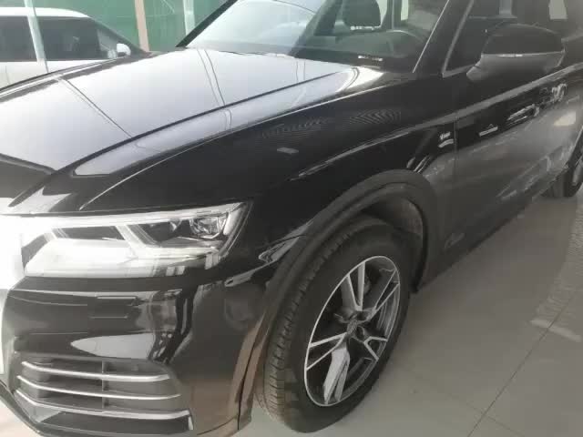 奥迪Q5L 2018款 40 TFSI 荣享时尚型 国VI实拍1