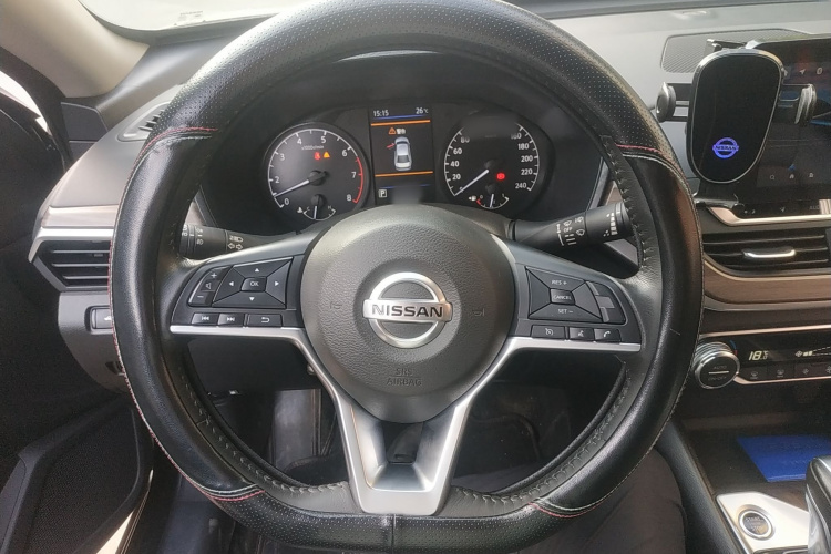 日产 天籁 2021款 2.0L XL 舒适版局部细节13