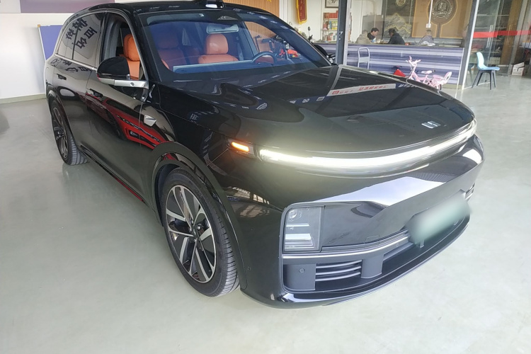 理想汽车 理想L7 2024款 Ultra车身外观3