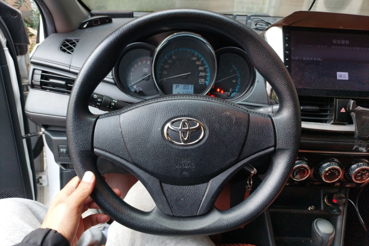 丰田 YARiS L 致炫 2017款 1.5E CVT劲速升级版中控内饰13