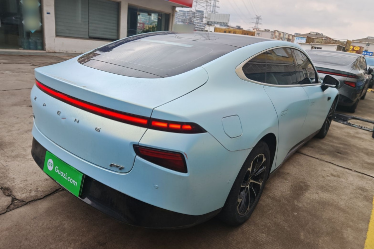 小鹏P7 2021款 480E车身外观6005