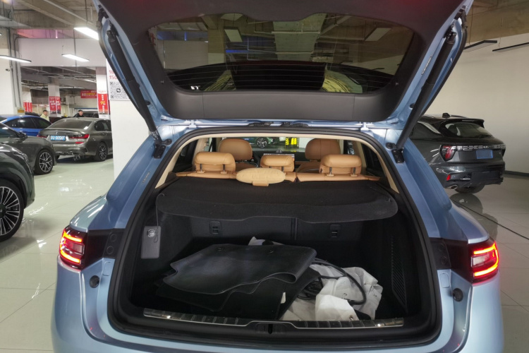 鸿蒙智行 问界M5 2022款 纯电后驱标准版局部细节23