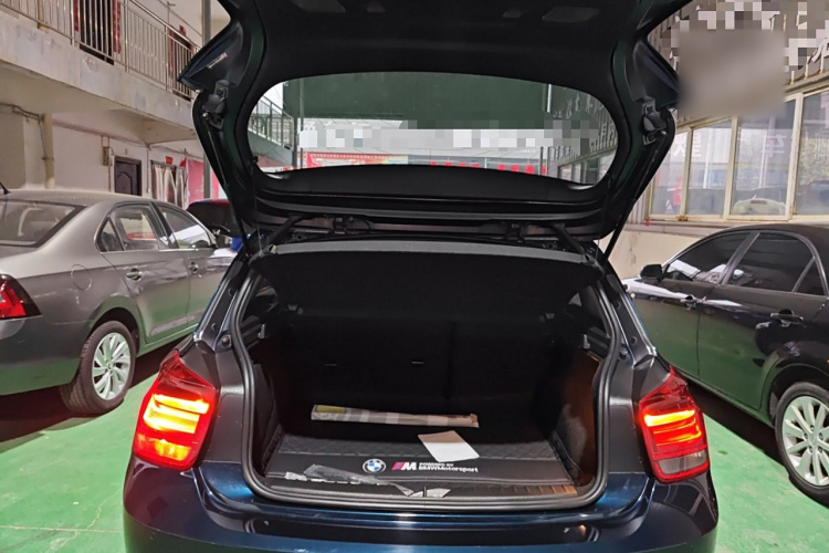 宝马1系(进口) 2013款 改款 116i 都市型局部细节23