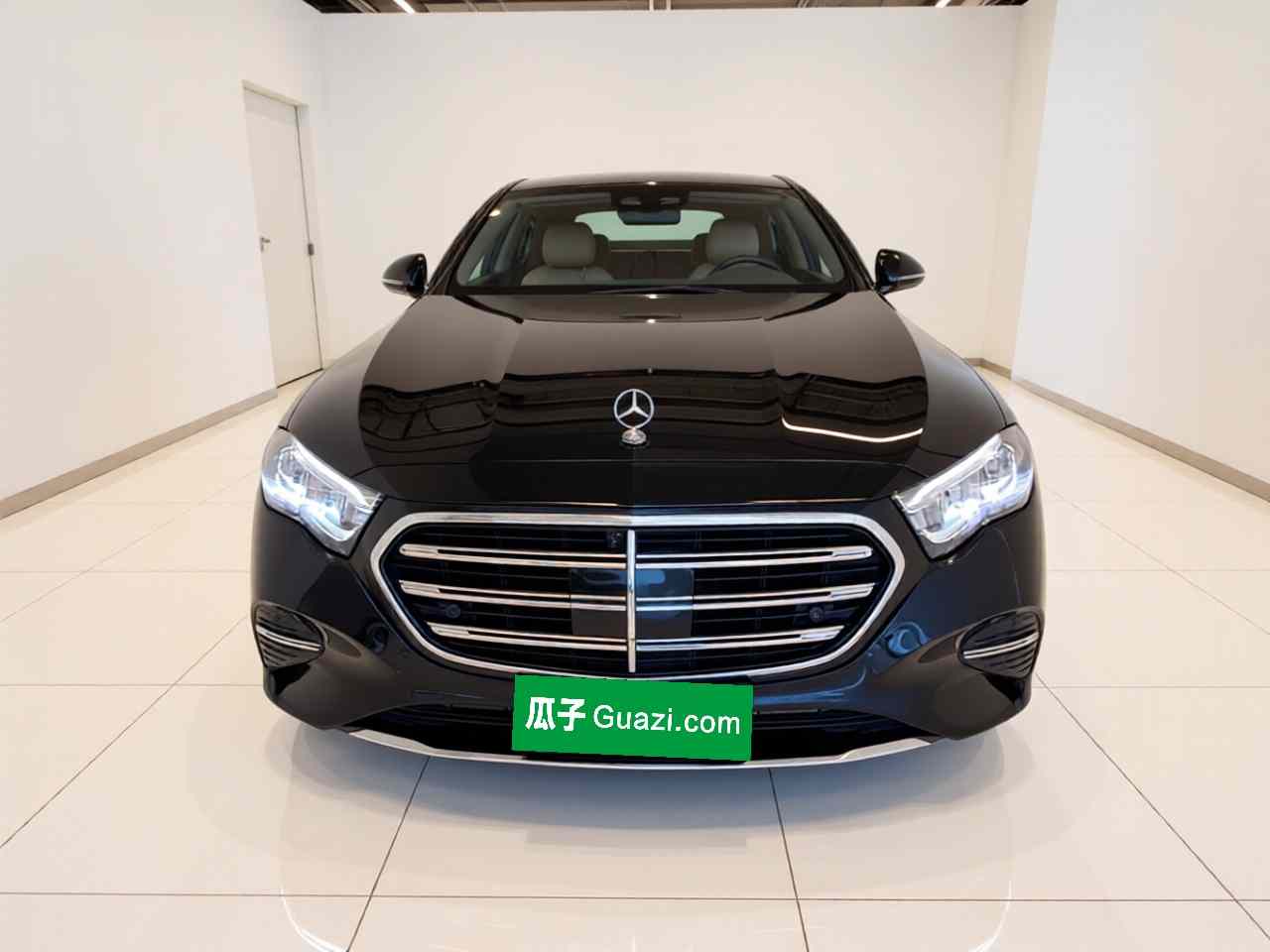奔驰E级 2025款 E 300 L 豪华型(1)