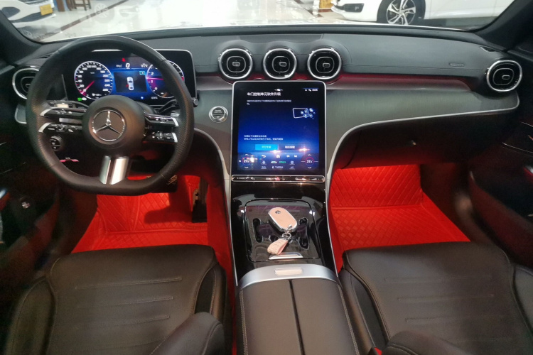 奔驰C级 2023款 改款 C 200 L 运动版中控内饰12