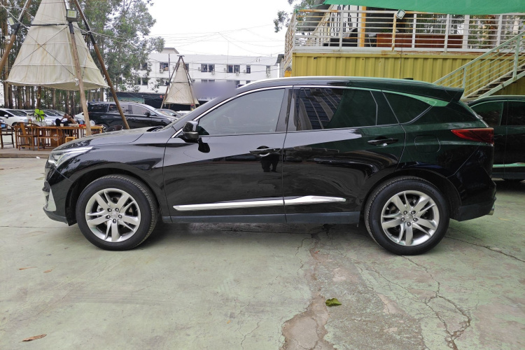 讴歌RDX 2019款 2.0T 钻享版SH-AWD 国V车身外观4