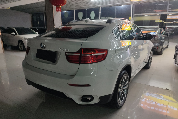 宝马X6 2014款 xDrive35i 运动型车身外观7