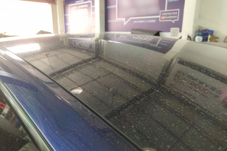 特斯拉 Model Y 2021款 长续航全轮驱动版 3D7局部细节57