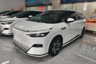 小鹏X9 2024款 640四驱高性能Max