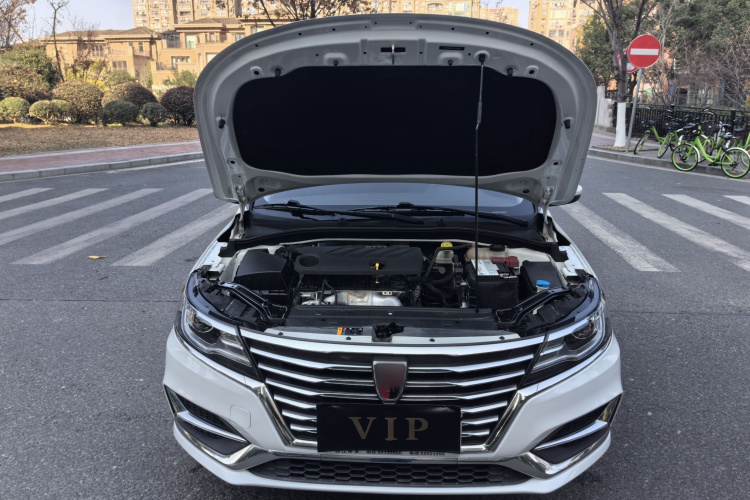 荣威i6 2020款 PLUS 1.6L CVT 4G互联荣耀旗舰版中控内饰7011