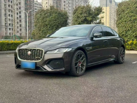 捷豹XFL 2023款 XFL 2.0T P250 两驱精英运动版