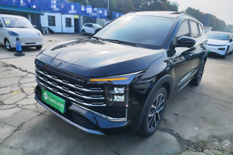 思皓X8 PLUS 2023款 1.5TGDI DCT智尚版 7座