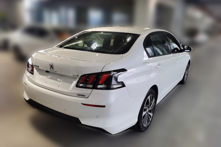 标致408 2019款 360THP 自动豪华版 国VI车身外观7