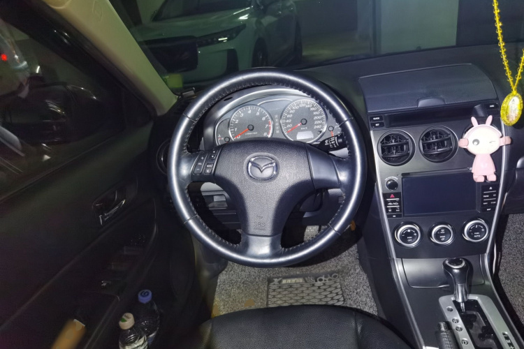 马自达6 2013款 2.0L 自动时尚型中控内饰13