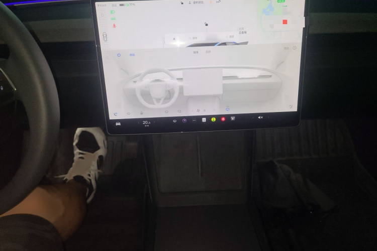 特斯拉 Model 3 2023款 后轮驱动版局部细节16