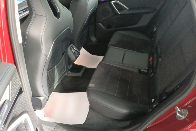 宝马X1 2023款 xDrive25Li M运动套装中控内饰21