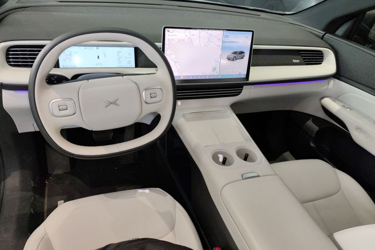 小鹏G6 2023款 755 超长续航 Max中控内饰12