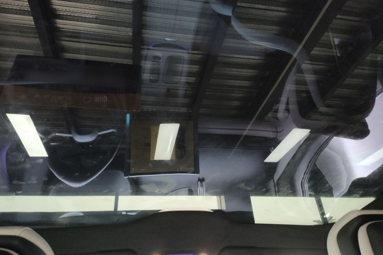 小米汽车 小米SU7 2024款 四驱超长续航高阶智驾Max版中控内饰22