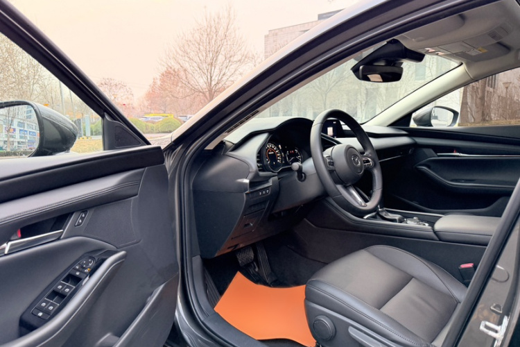 马自达3 昂克赛拉 2020款 2.0L 自动质雅版中控内饰7003