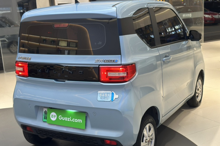 五菱汽车 宏光MINIEV 2020款 悦享款 磷酸铁锂车身外观6005